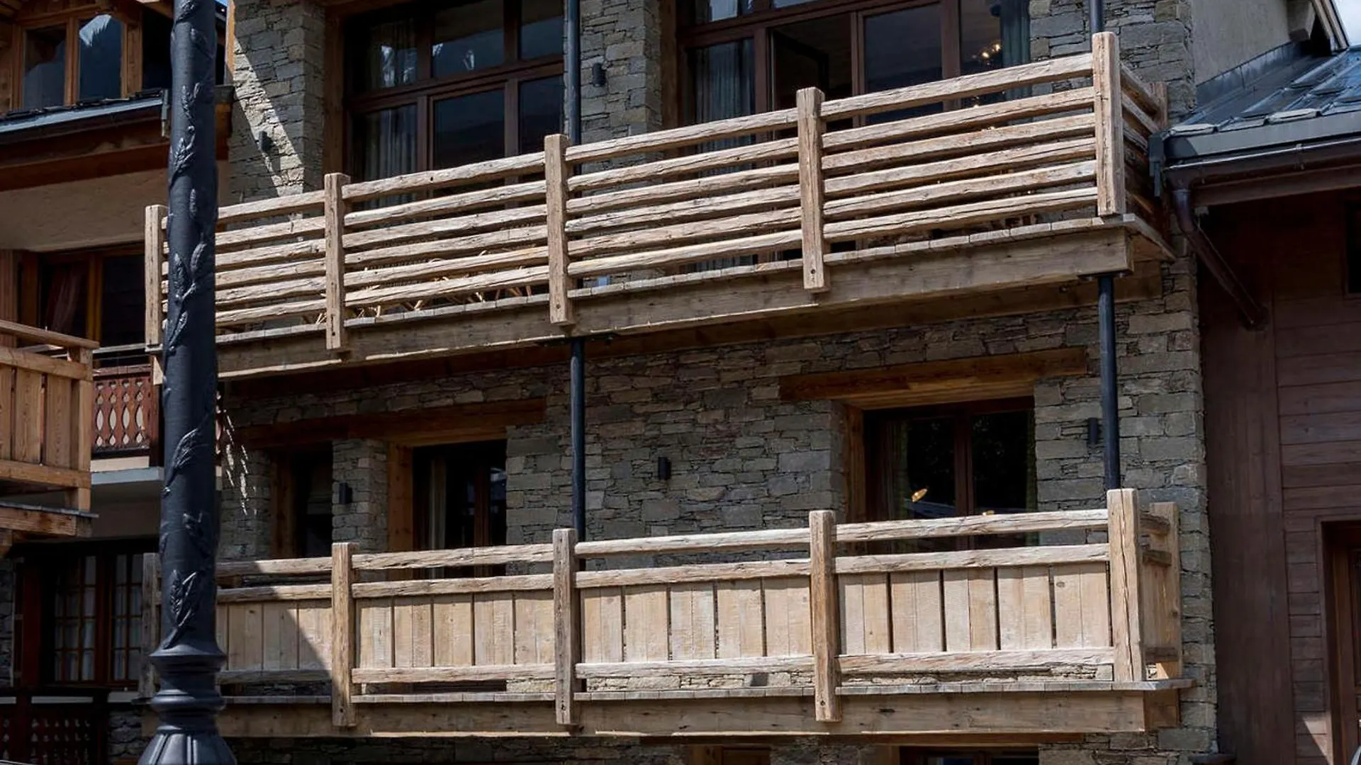 Chalet D'Exception Courchevel, 12 Pers, Prestations Haut De Gamme - Fr-1-575-238  Courchevel